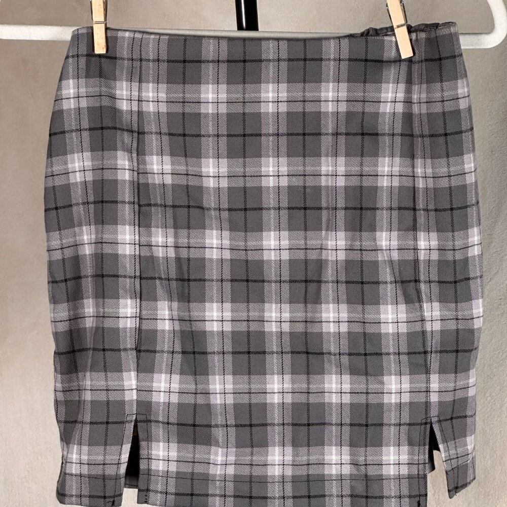 Gray Plaid Mini Skirt Size 3